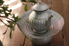 This beautiful washbasin and jug were what we used to wash our hands before and after eating a lunch of home-cooked beef tibs and injera.